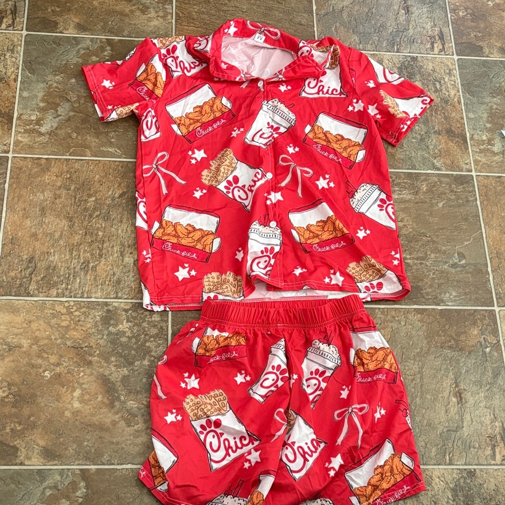 Chick-fil-A Red Printed Short Pajama Set